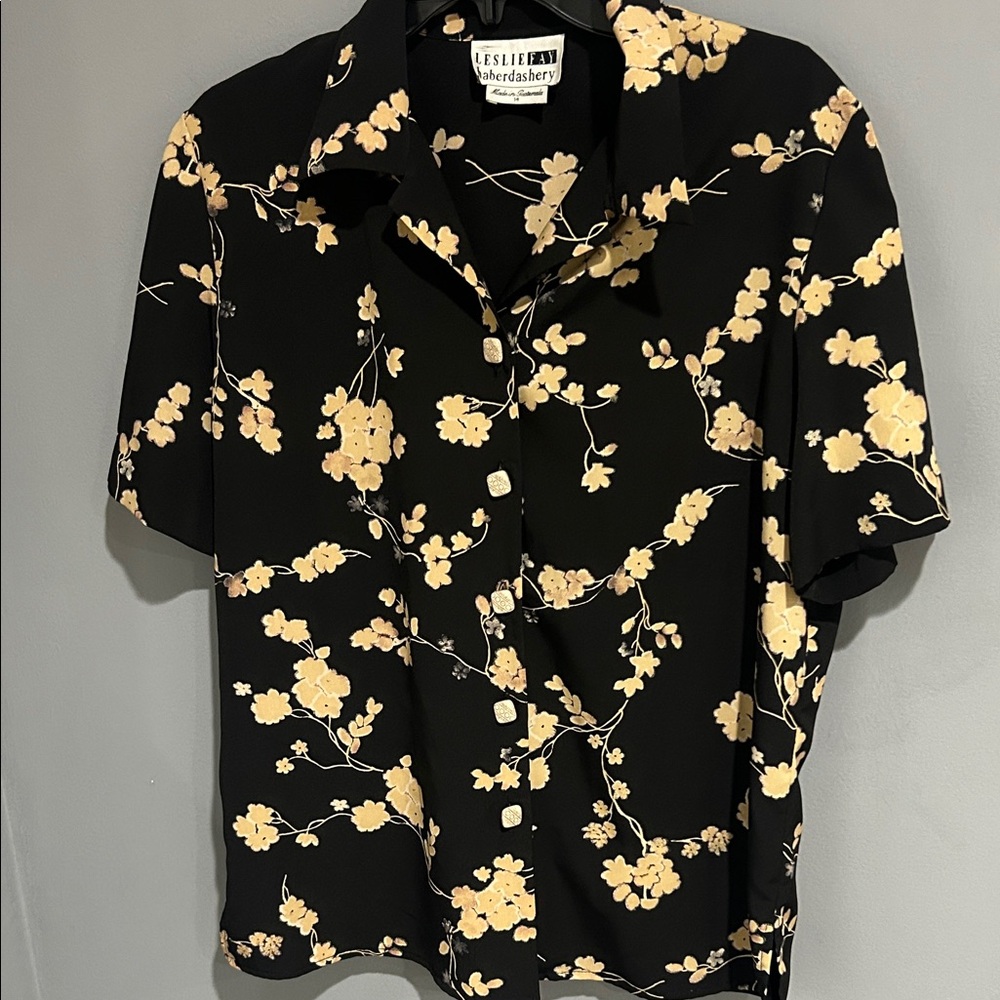 Vintage  Leslie Fay Black and Yellow Floral Shirt